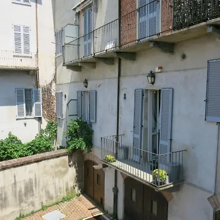 Appartamento Locazione Turistica Casa Serra Montegrosso dʼAsti